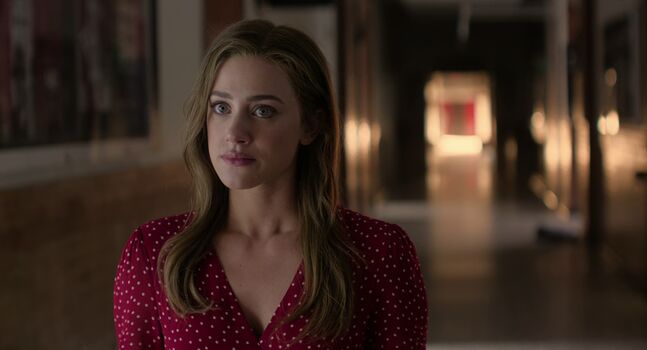 Lili Reinhart