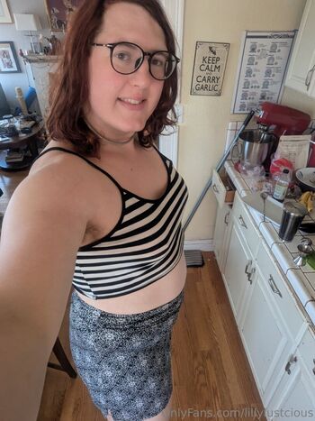 lillylustcious