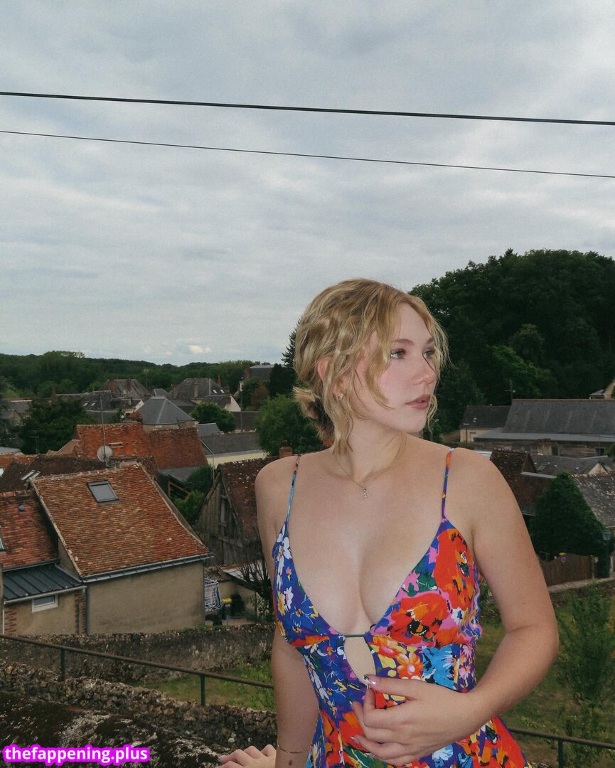 Lily Brooks O’Briant