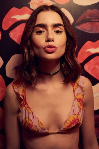 Lily Collins