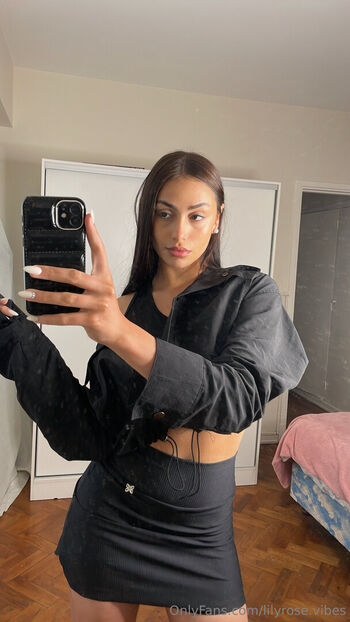 lilyrose.vibes