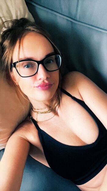 Lina H