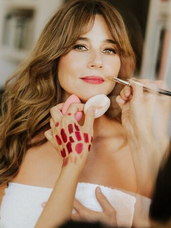 Linda Cardellini