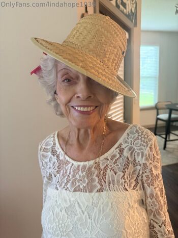 lindahope1939