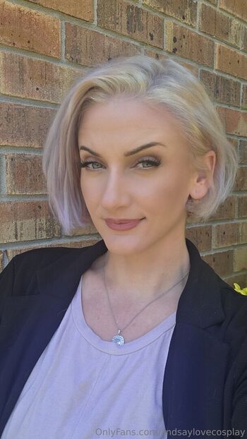 lindsaylovecosplay
