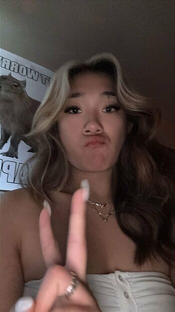Lindsayyy1243 / yo.lindsayy