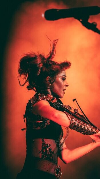 Lindsey Stirling