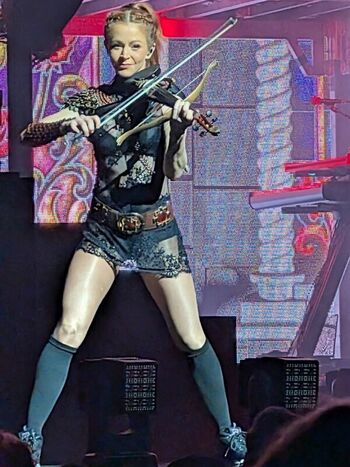 Lindsey Stirling