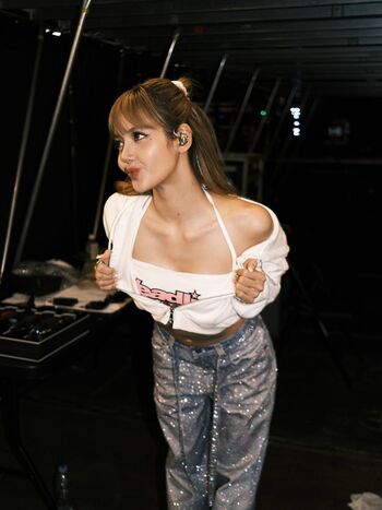 Lisa Blackpink
