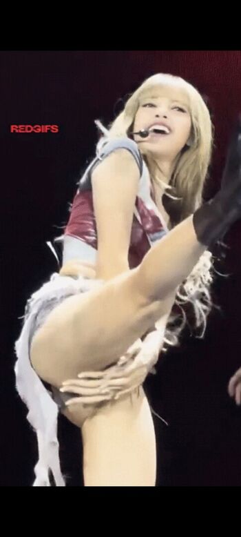 Lisa Blackpink