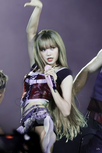 Lisa Blackpink