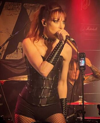 Lisa Foiles