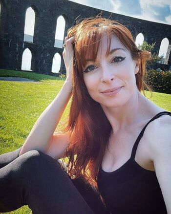 Lisa Foiles