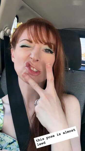 Lisa Foiles
