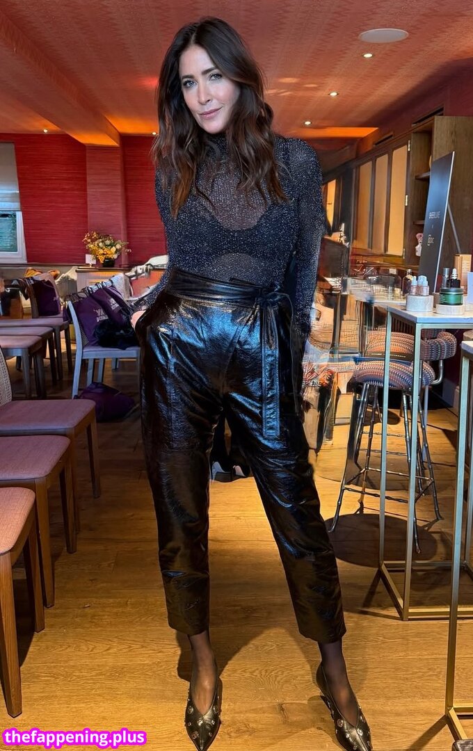 Lisa Snowdon