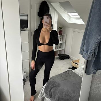 Liv Grace