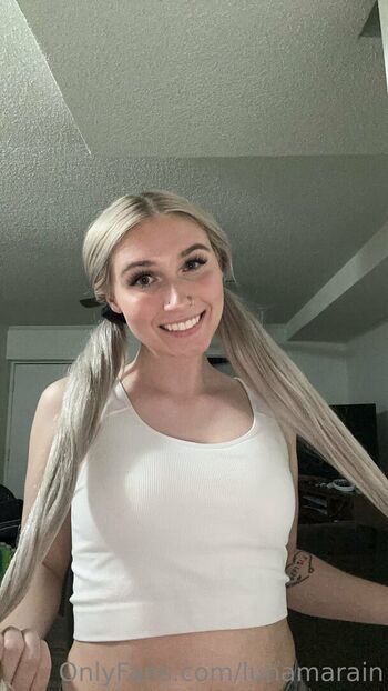 livyroselise