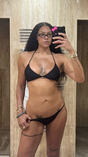 Liz Cambage