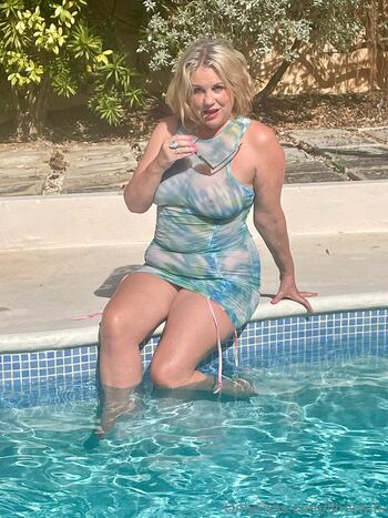 LJHotwife