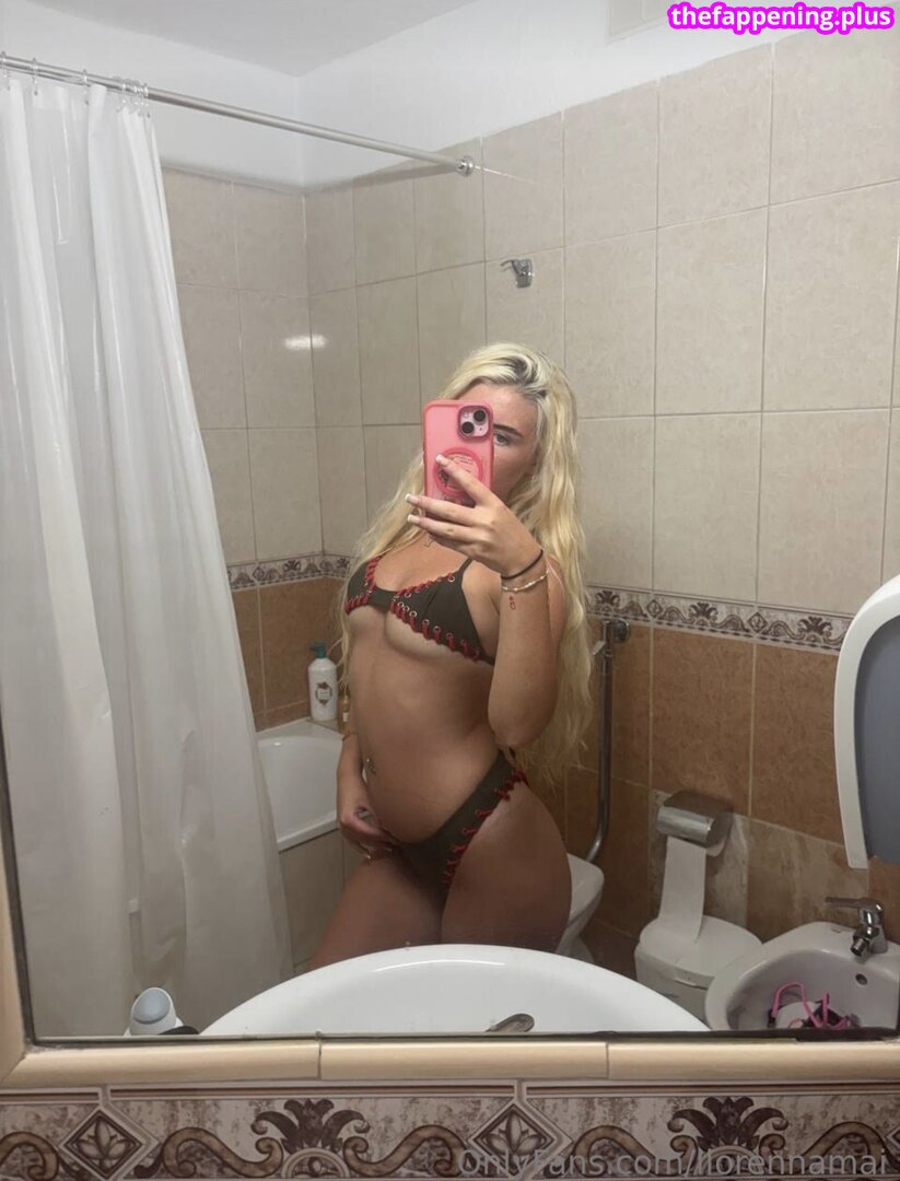Corey & Llorenna / Llorenna Hodgkinson / corey-and-llorenna / popular Nacktes OnlyFans Foto #37