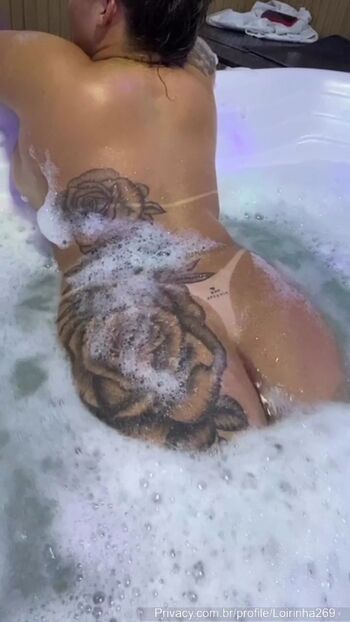 Loira_da_titan