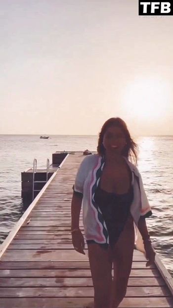 Lola Consuelos