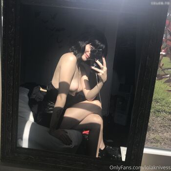 Lola Goth