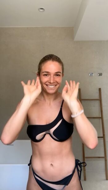 Lola Weippert