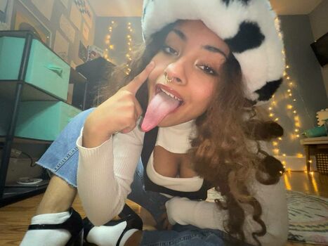 Long Tongue Fetish