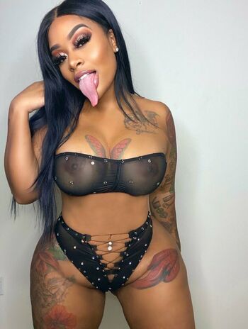 Long Tongue Fetish