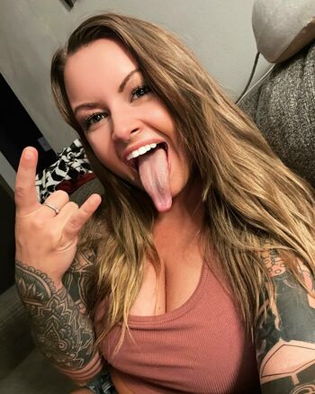 Long Tongue Fetish