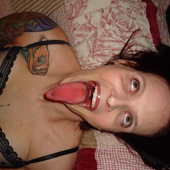 Long Tongue Fetish