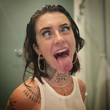 Long Tongue Fetish