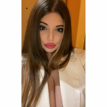 Lorena C