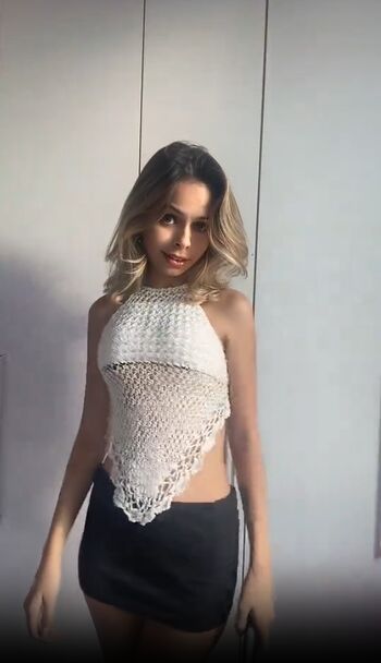 Lores_thaina