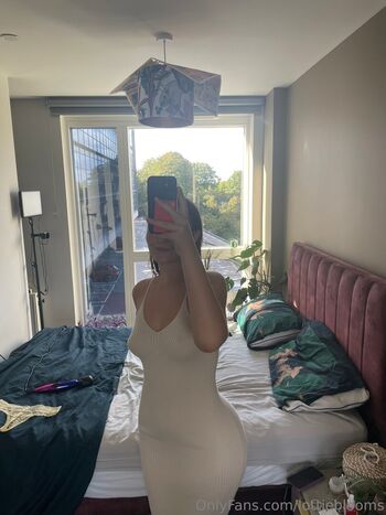 lottieblooms