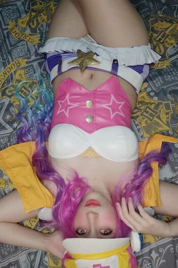 Louise_Waifu