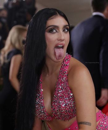 Lourdes Leon