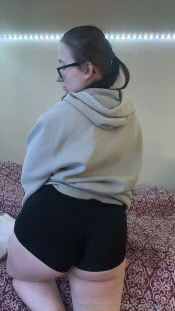 Lovebaddie22 Lovebaddie1422