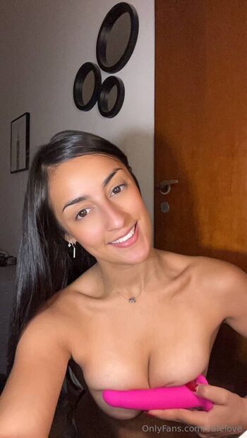 lovely_valentinaa
