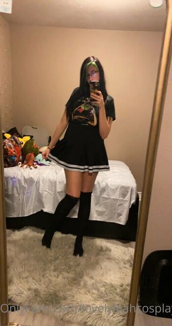 lovelyleahcosplay
