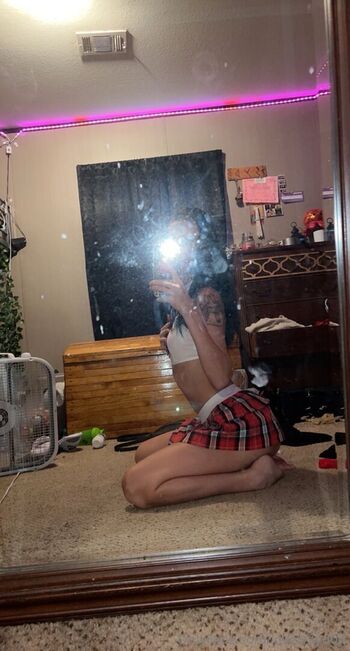 lovelysyd04