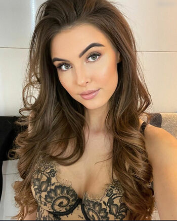 lovelytessxoxo