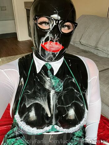 luciaandleighlatex