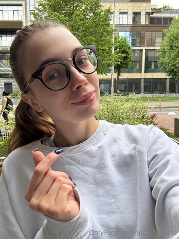 lucy_twinkle