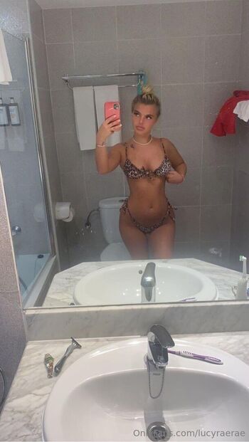 lucyraerae
