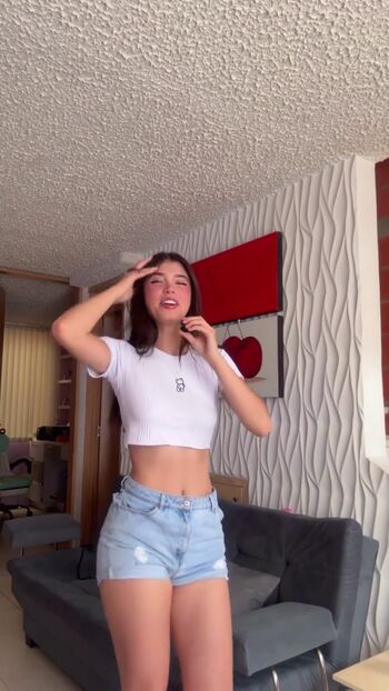 Luisa Valencia