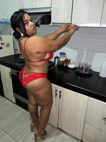 lulucurvy