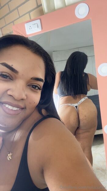 lulucurvy