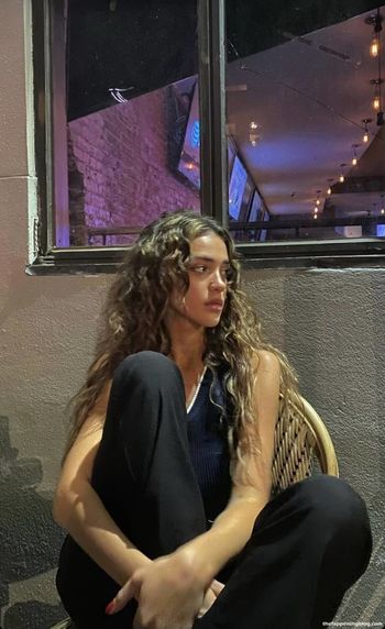 Luna Blaise